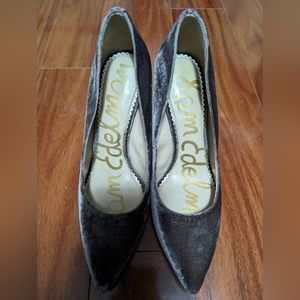 Sam Edelman Velvet Pumps Size 8 EUC